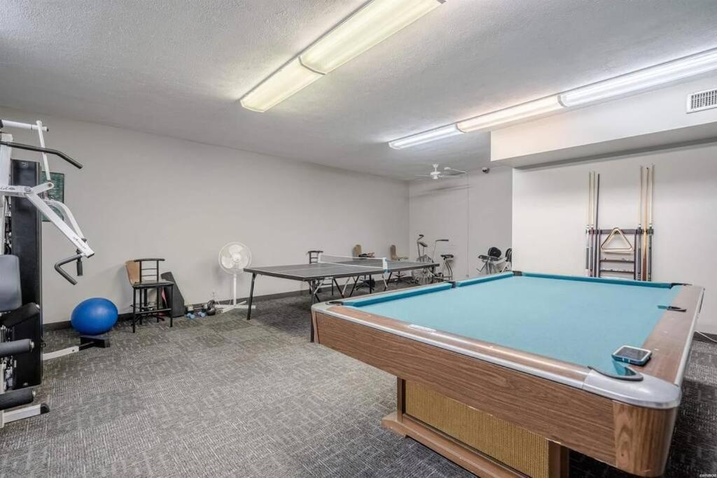 Perfect Couples Retreat - Close To All Amenities Hot Springs Exterior photo