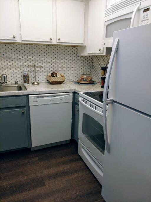 Perfect Couples Retreat - Close To All Amenities Hot Springs Exterior photo
